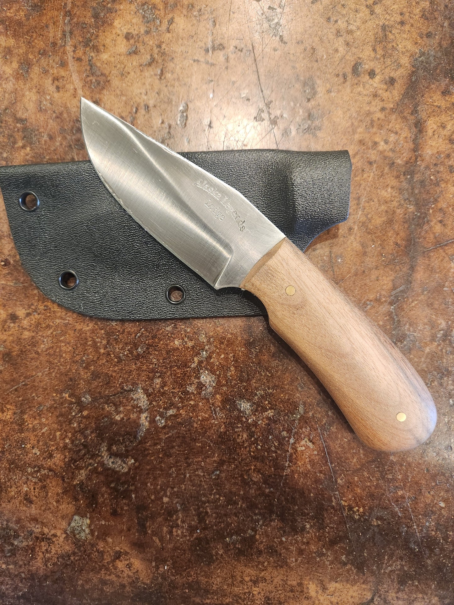 Custom-Made Legends Knives (Made in Alaska)